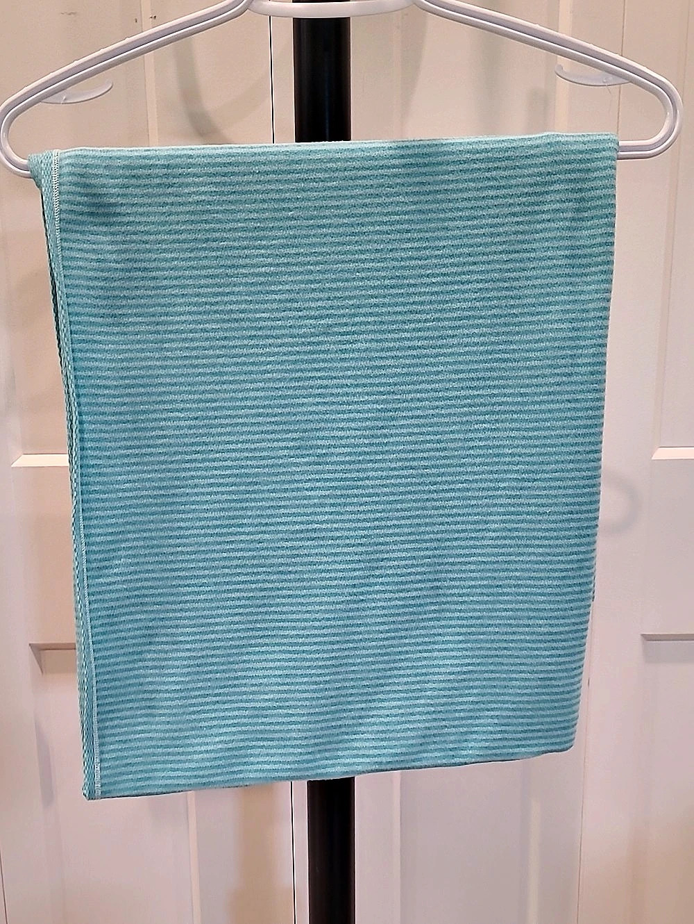 Lululemon Athletica Vinyasa Blue & White Stripe